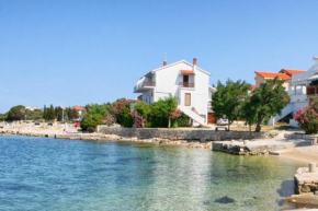 Apartment Mandre 4101a